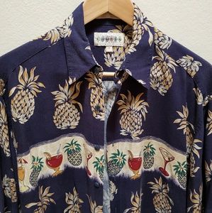 Campia  button down shirt size M